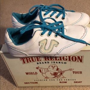 TRUE RELIGION White Canvas Sneaker